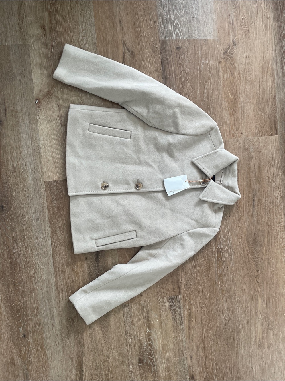 Quince Cream Short Blazer with Notched Collar